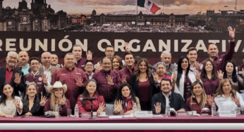 Andrés Manuel López Beltrán aparece en acto en Monterrey